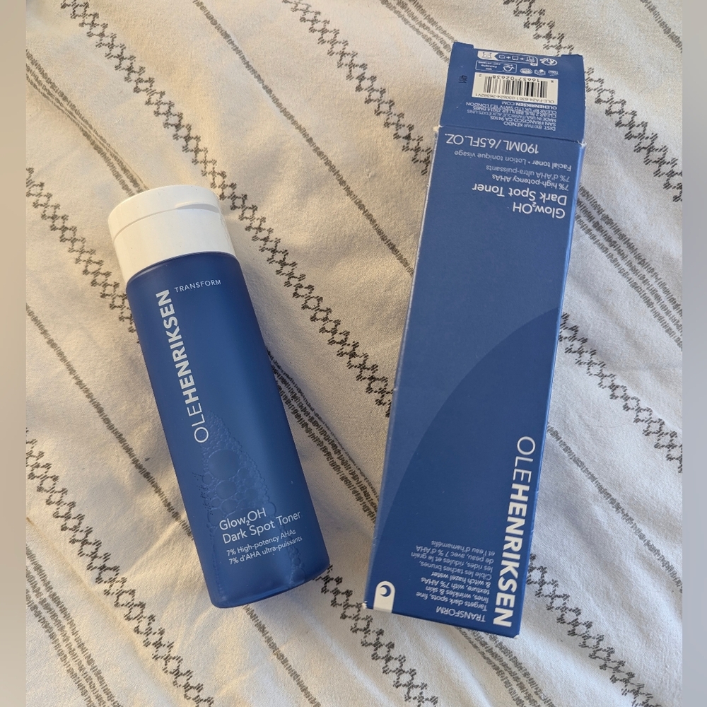 NWB Ole Henriksen Glow2OH Dark Spot Toner